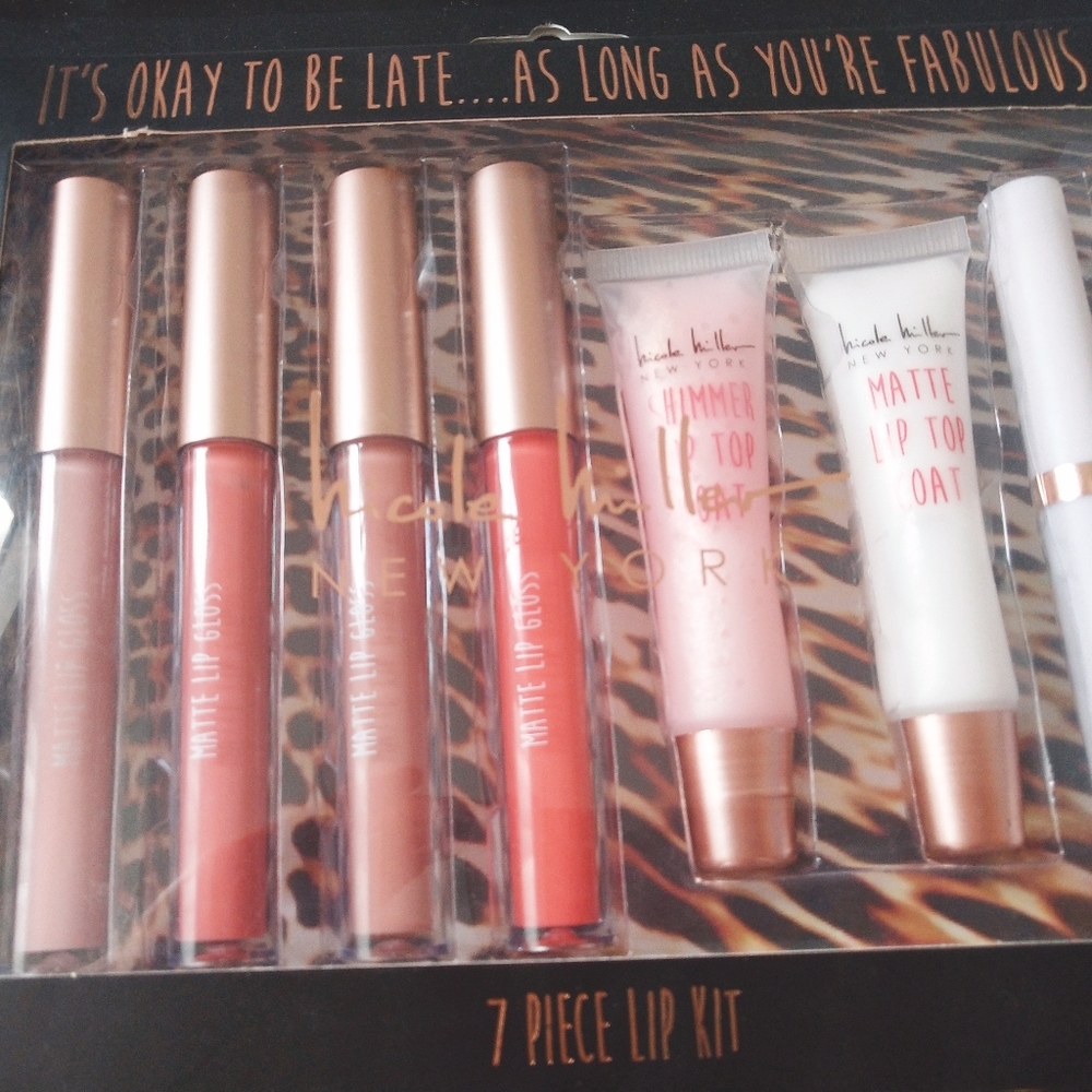 Lip set matte shimmer coat primer gloss